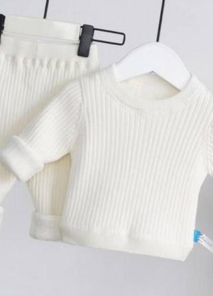 Утеплений костюмчик білий 1933