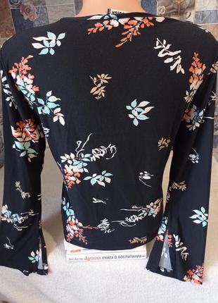 Трикотажна блуза кофточка пуловер кльош рукав з розрізом2 фото
