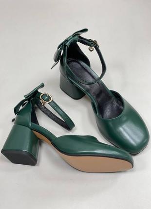 Екслюзивні туфлі з італійської шкіри жіночі смарагдові зелені1 фото