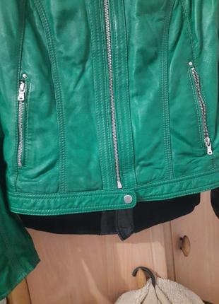 Женская куртка milestone зеленая 20235 фото