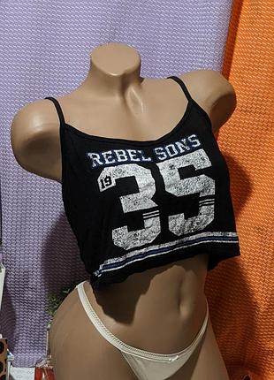 Чудовий топ , віскоза bershka s m