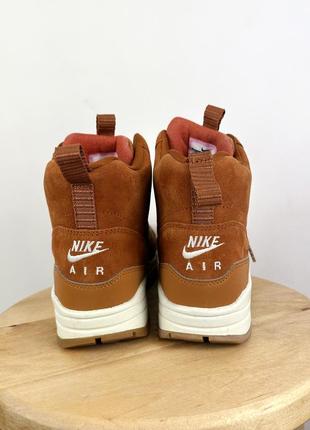 Коричневые кожаные ботинки nike air max 15 фото