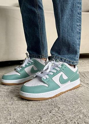 Классные женские кроссовки nike sb dink low mint мятные с белым бирюзовые