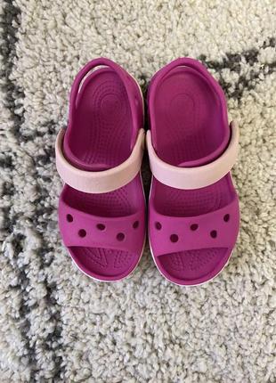 Crocs босоножки для девочки