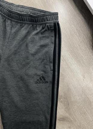 Спортивные штаны adidas2 фото