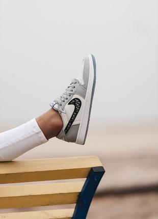 Женские кроссовки nike air jordan 1  grey white 37-38-404 фото