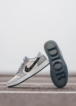 Женские кроссовки nike air jordan 1  grey white 37-38-407 фото