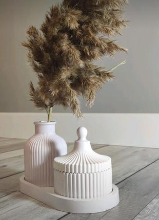 Набор ваза и шкатулка на подставке