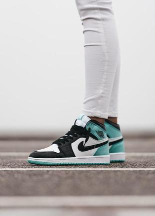 Женские кроссовки nike air jordan 1 mid black mint 36-37-38-40-419 фото