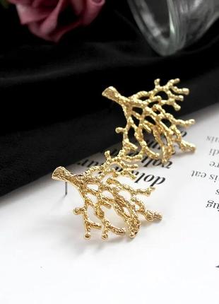 Модные серьги-гвоздики в виде дерева, золотого цвета2 фото