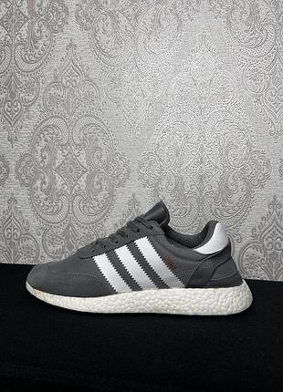 Мужские кроссовки adidas