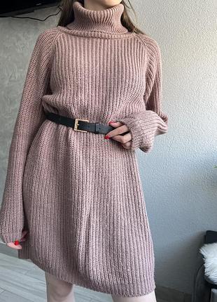 Вязаное платье