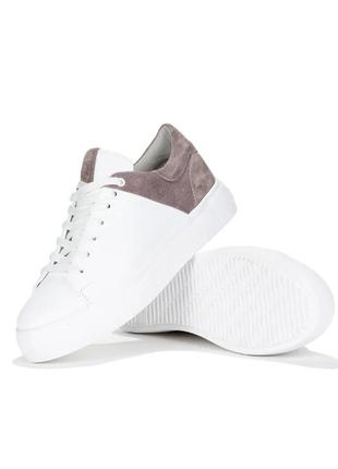 Кроссовки из натуральной кожи