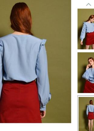 Блакитна блуза з воланами5 фото