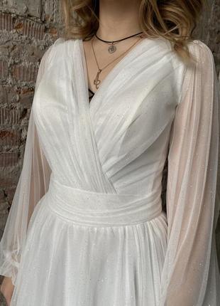 Новое свадебное белое платье а-силуэта6 фото