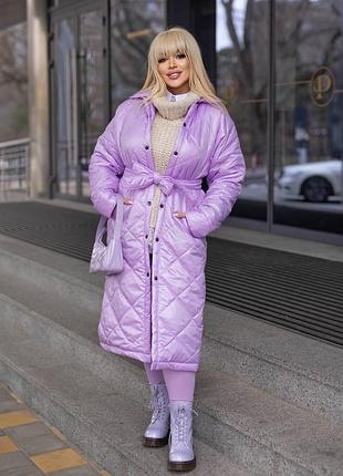 Гарне демісезонне пальто на силіконі