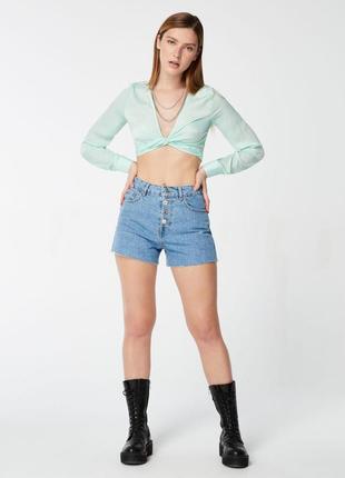 Джинсовые шорты jennyfer