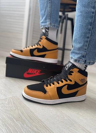 Кросівки  nike air jordan 1 (brown)