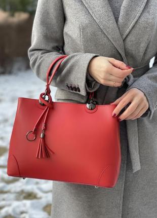 Шкіряна червона класична сумка grazia, італія1 фото