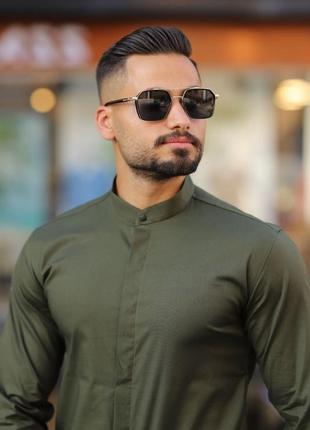 Стильная мужская рубашка приталенная