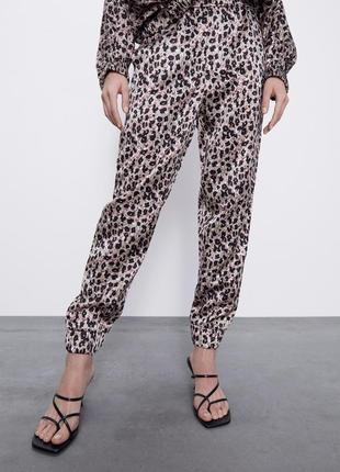 Штани лелпард zara, xs