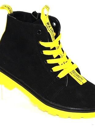 Дитячі черевики для дівчинки демі