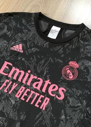 Мужская коллекционная футбольная джерси adidas real madrid zidane 20214 фото