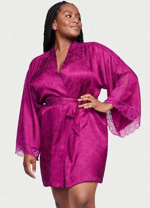 Атласный халат victoria’s secret lace inset robe