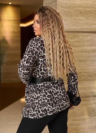 Жіночий піджак леопардовий.2 фото