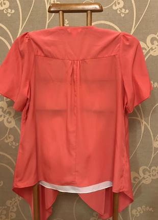 Очень красивая и стильная брендовая двухцветная блузка.2 фото