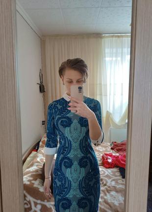 Сукня з принтом