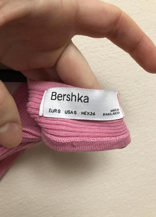 Платье розовое секси по фигуре bershka3 фото