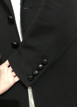 Черное пальто dsquared4 фото