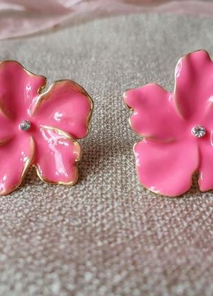 Сережки украшение цветок цветы эмаль металлические серьги бижутерия розовые3 фото