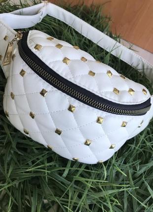 Сумочка поясная