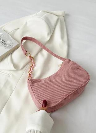 Трендова сумка-багет ветветова сумочка з ланцюжком у стилі 2000х сумка вельвет чорна біла фісташка лаванда пудра7 фото