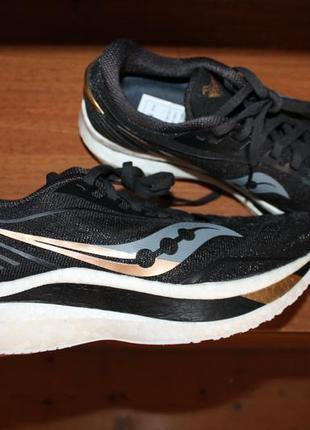 39 saucony endorphine оригінальні  бігові кросівки6 фото