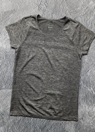 Футболка nike women's