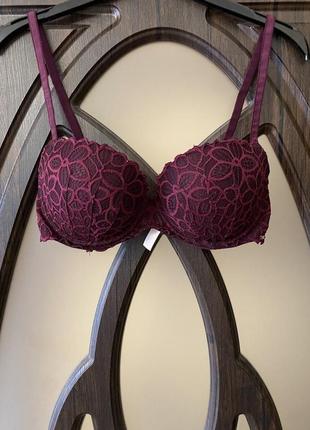 Шикарный, базовый, ажурный, бюстгальтер, бордового цвета, от дорогого бренда: pink victoria’s secret 🌺