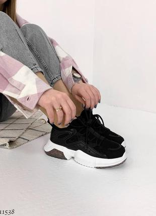 Чорні шкіряні текстильні комбіновані кросівки на білій товстій грубій підошві платформі6 фото