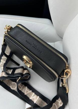 Стильна брендова сумочка з якісної еко-шкіри. колір чорний. довгий ремінець5 фото