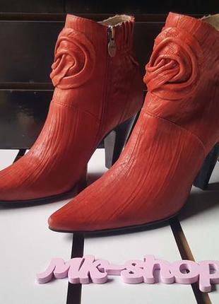 Женские ботинки на каблуке djovannia 003, 38 размер