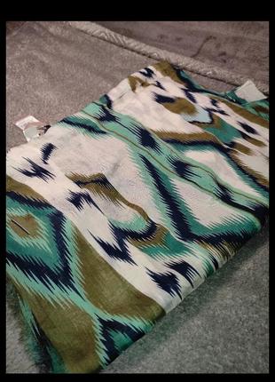 Женский шарф пластинок