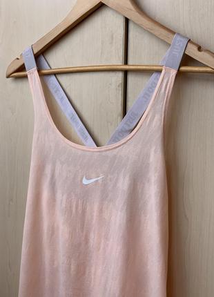 Легка майка з відкритою спинкою від бренду nike оригінал4 фото