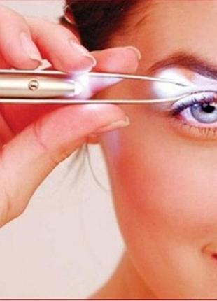 Пінцет з підсвічуванням flashlight led eyebrow tweezers