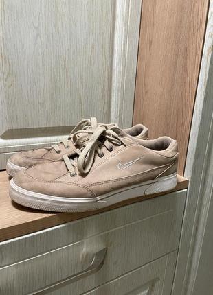 Кроссовки кеды