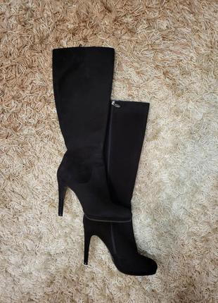 Чоботи замшеві, чорного кольору, розмір 40