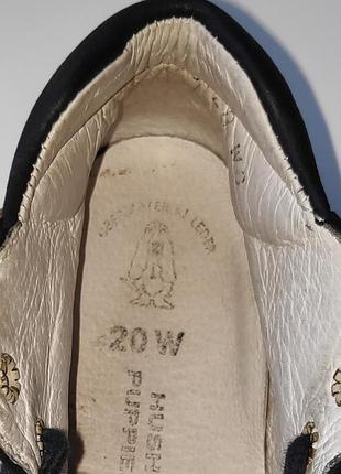 Детяческая обувь hush puppies. 3