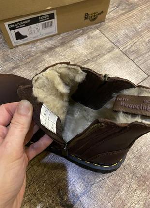 Утепленные, зимние ботинки от бренда dr. martens3 фото