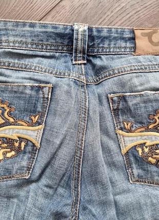 Продам женские джинсы с вышитыми карманами р.44-466 фото